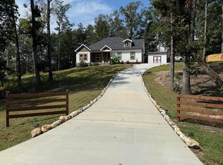 294 E Long Hollow Rd, Rock Spring, GA 30739