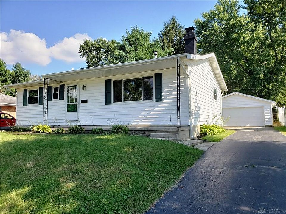 1st image of 475 Marshall Dr