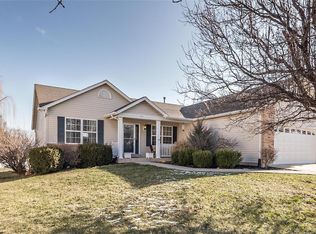 236 Stage Coach Landing Dr, Saint Peters, MO 63376