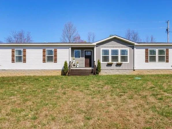 668 Clarence Odell Rd, Bowling Green, KY 42101