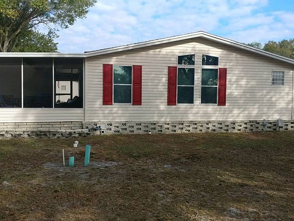 2nd image of 10821 Casa Dr