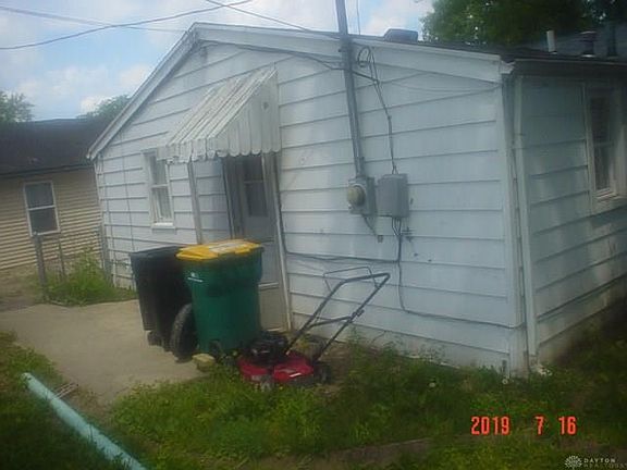 3rd image of 360 Vine St