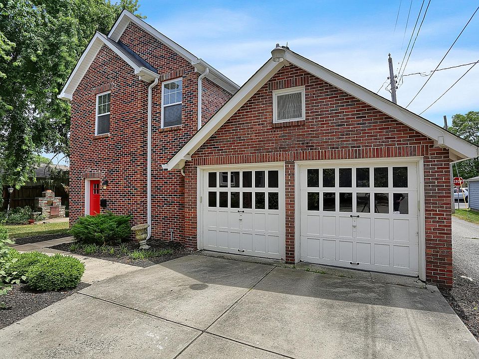 1st image of 126 Elm Aly
