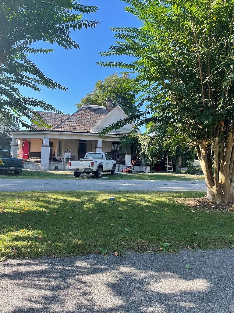 106 Jefferson St W, Fort Gaines, GA 39851 Zillow
