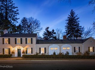 10 Mountain Ave, Bayville, NY 11709