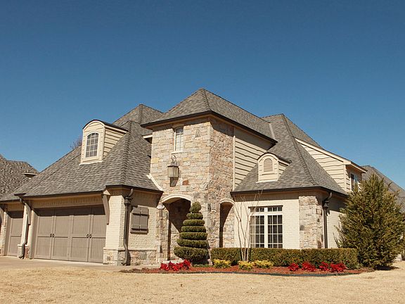 Beautiful home backs to pond