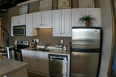 5th image of 401 W Shoreline Dr Unit 350