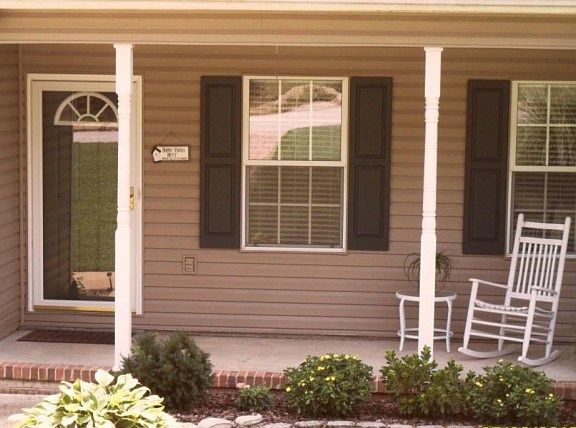 3rd image of 2795 Chimney Lake Cir