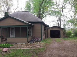 208 W Locust St, Rosendale, MO 64483