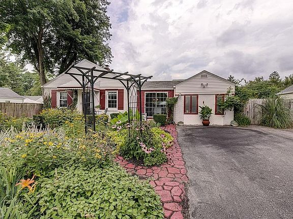 3rd image of 6710 Caroline Ave