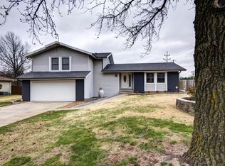 4970 S Palmer Ave, Springfield, MO 65804