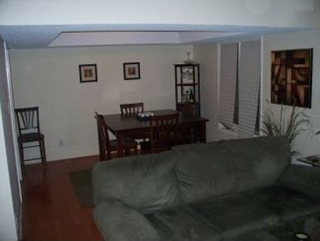 4th image of 107 Inglewood Way