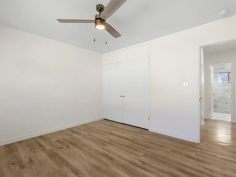 4133 Wabash Ave #7 — Photo 11
