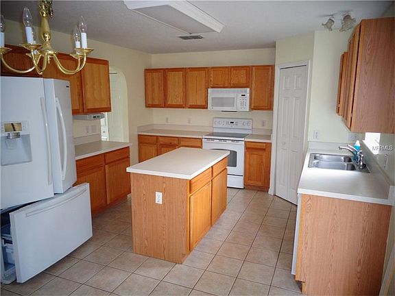5th image of 1103 Myrtle Lake View Drive