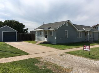 875 Main St, Munjor, KS 67601