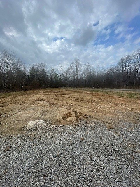 2nd image of 277 Gamble Rd