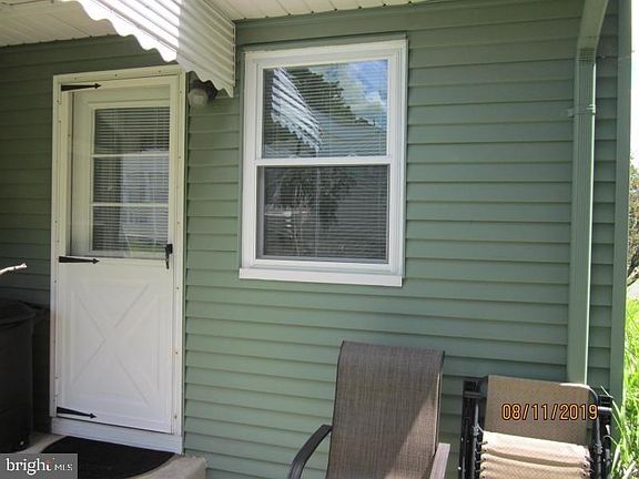 4th image of 12 Auburn Ct #53