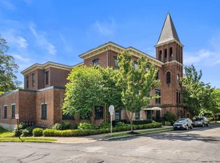 214 W Chestnut St UNIT 103, Kingston, NY 12401