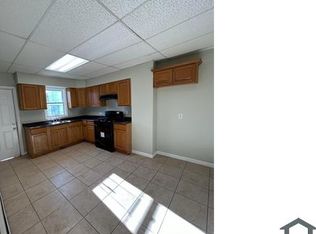 46 2nd Ave APT 1, Newark, NJ 07104