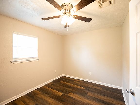 4201-Legendre-Bedroom_04112024