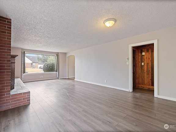 5th image of 3617 S L Street