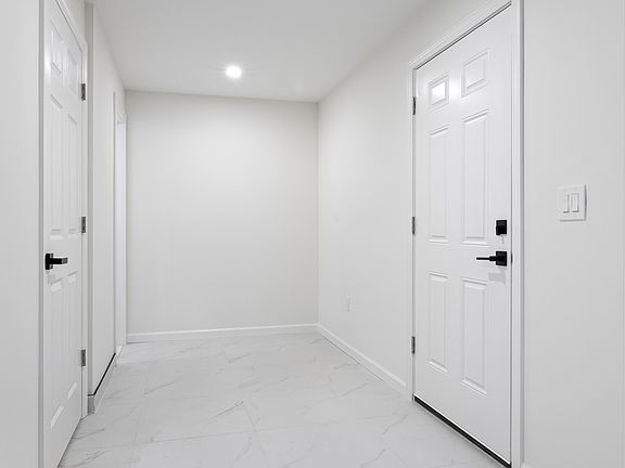 5th image of 1349 E 65th St #Ll