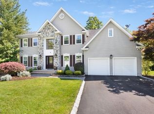 5 Wilpert Rd, Bridgewater, NJ 08807