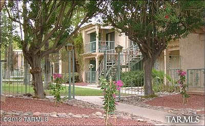 3rd image of 3357 N. Country Club #2