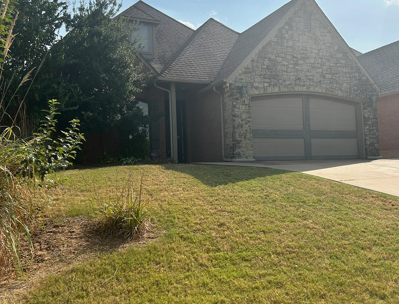 3 bed, 1647 sqft, $1,760 — Photo 2