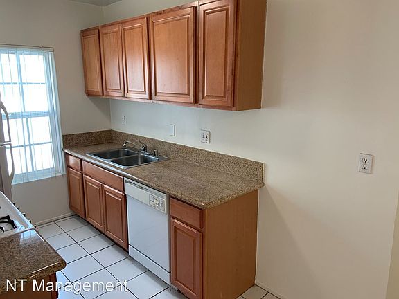 5th image of 3419 Keystone Ave APT 6