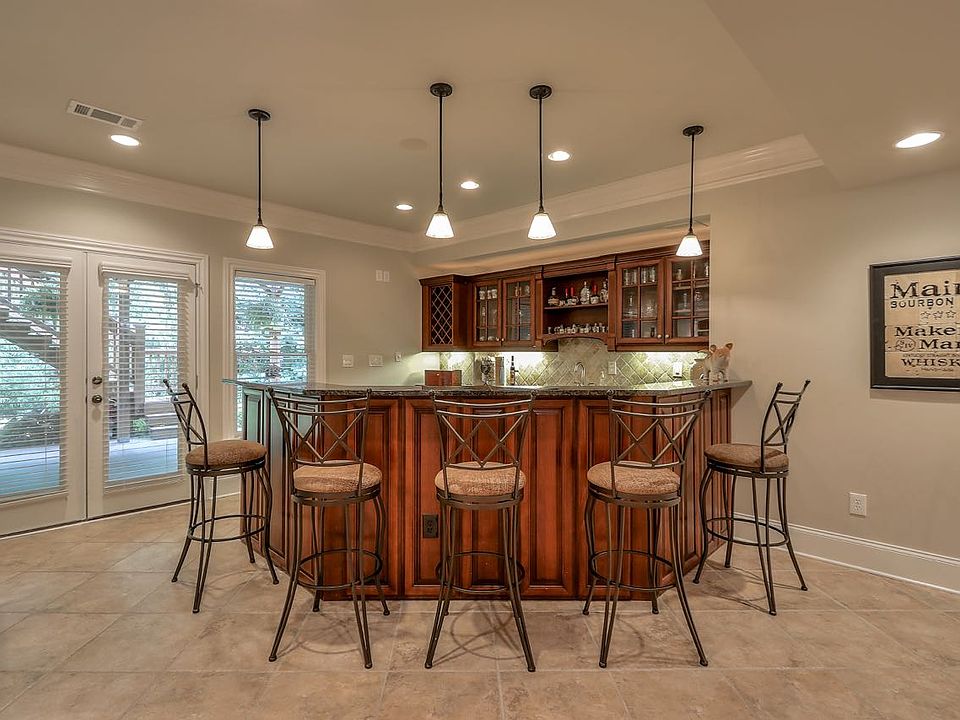 1st image of 3987 Chapel Grove Dr