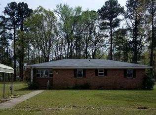 610 W Holland Ave, White Hall, AR 71602