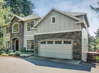 4426 SW Hillside Dr, Portland, OR 97221