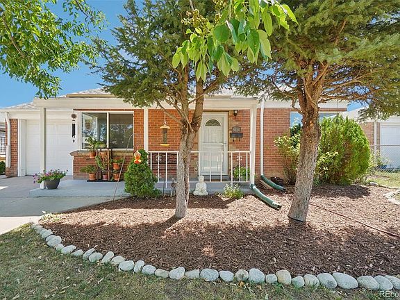 2nd image of 3220 Krameria Street
