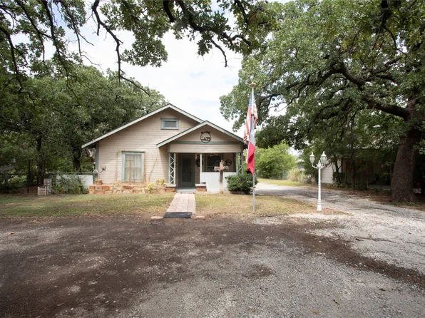 1311 Loving Hwy, Graham, TX 76450