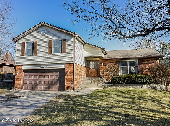 2nd image of 4469 Brittany Dr