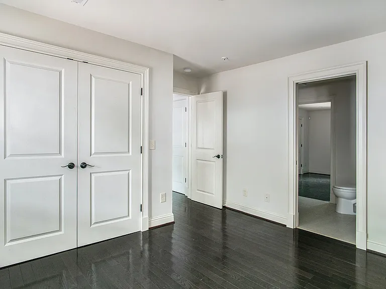 Ivory House — Photo 26
