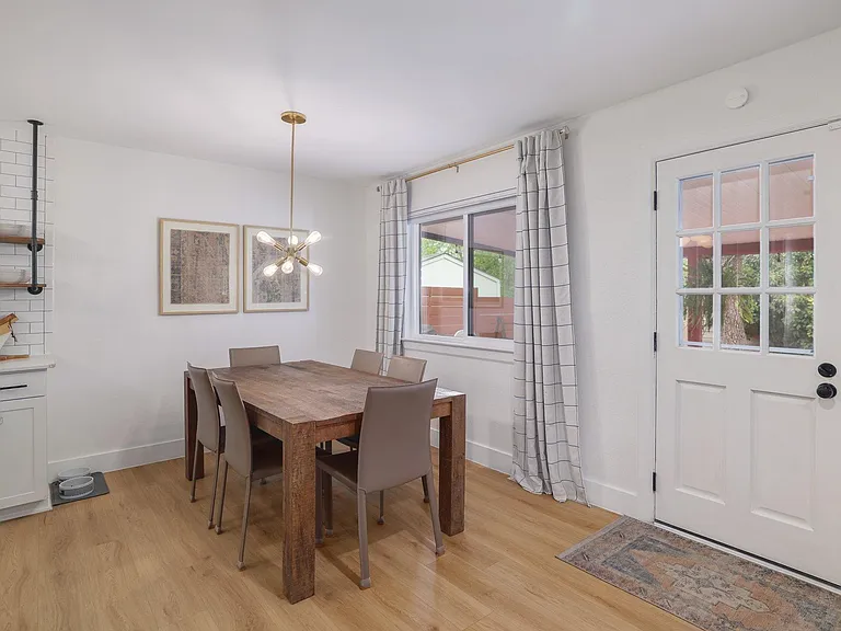 6701 Lancret Hill Dr — Photo 8