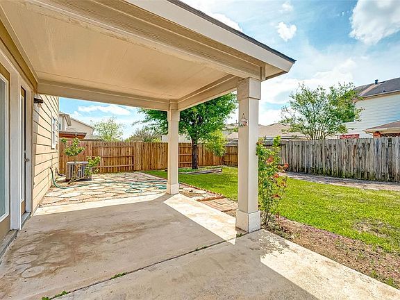 3rd image of 13019 Hill Canyon Ln