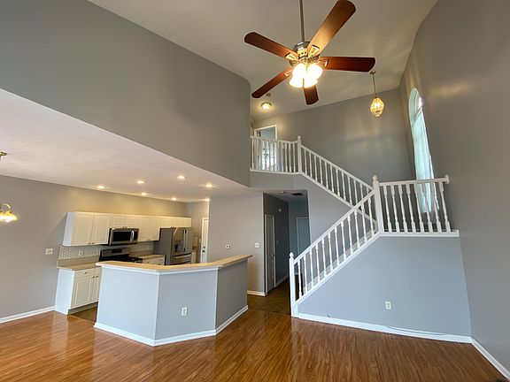 5th image of 659 Mystic Pointe Dr