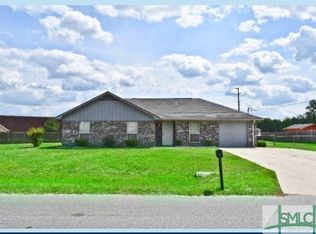 52 Sheila Dr, Hinesville, GA 31313