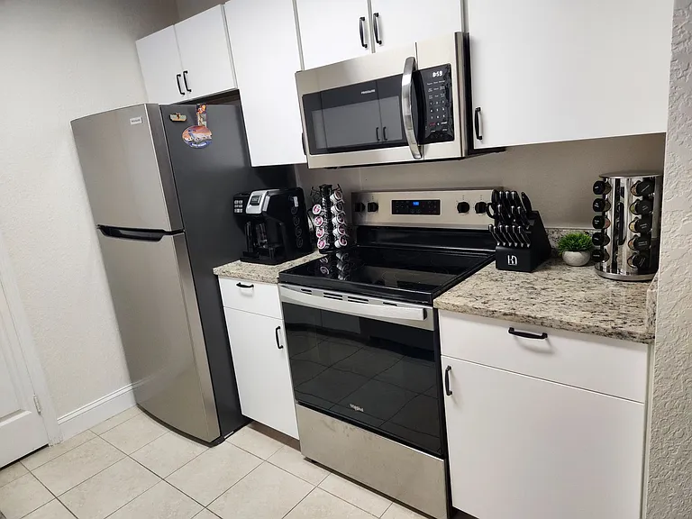 8926 Manor Loop #201 — Photo 10