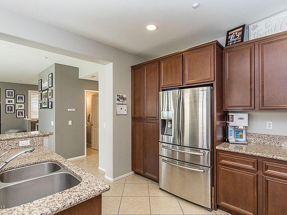 5th image of 4730 Dartmoor Ct