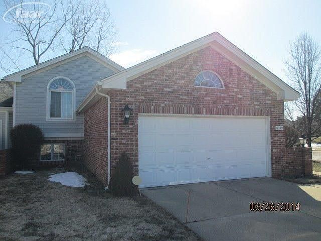 1st image of 6379 Squire Lake Dr
