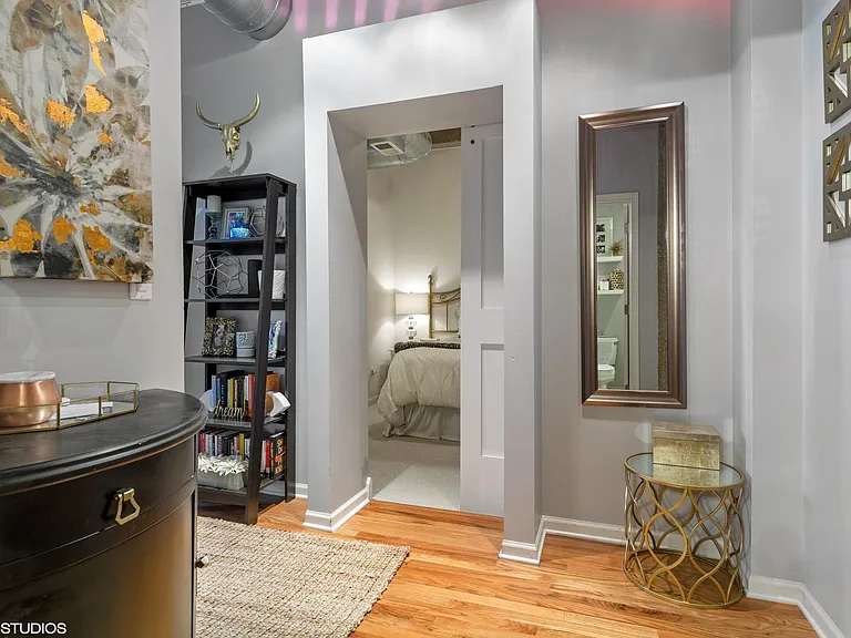 758 N Larrabee St #706 — Photo 12