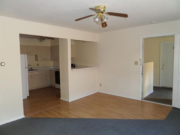 4th image of 833 Kimberly Dr APT 7