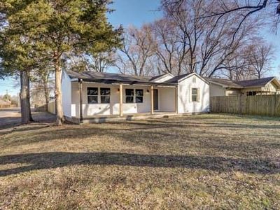 1505 E Lindberg Street, Springfield, MO, 65804