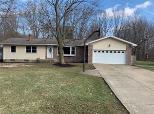 4507 Honeymoon Dr, North Canton, OH 44720