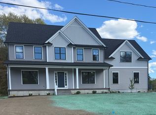 162 Colts Way, Attleboro, MA 02703