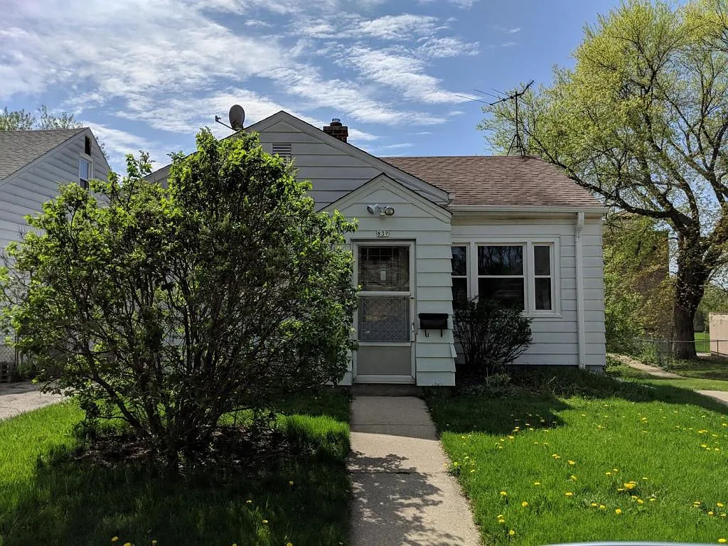 837 N 54th St photo 1